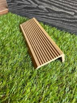 Угол из ДПК (разносторонний) 35х70х3000мм Жёлтый